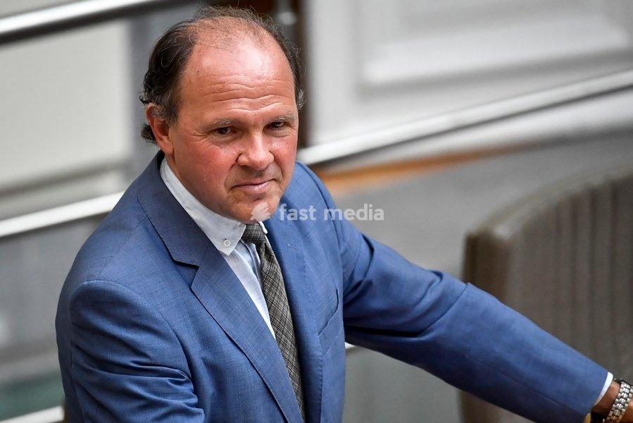 Flemish Minister of Employment, Economy, Innovation, Science Policy and Sports Philippe Muyters pictured during a plenary session at the Flemish Parliament in Brussels, Wednesday 22 May 2019