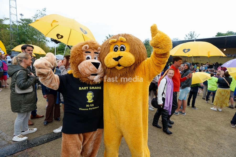 Illustration picture shows the yearly family day of conservative Flemish nationalist party N-VA, on Saturday 25 May 2019 at the Planckendael animal park in Muizen