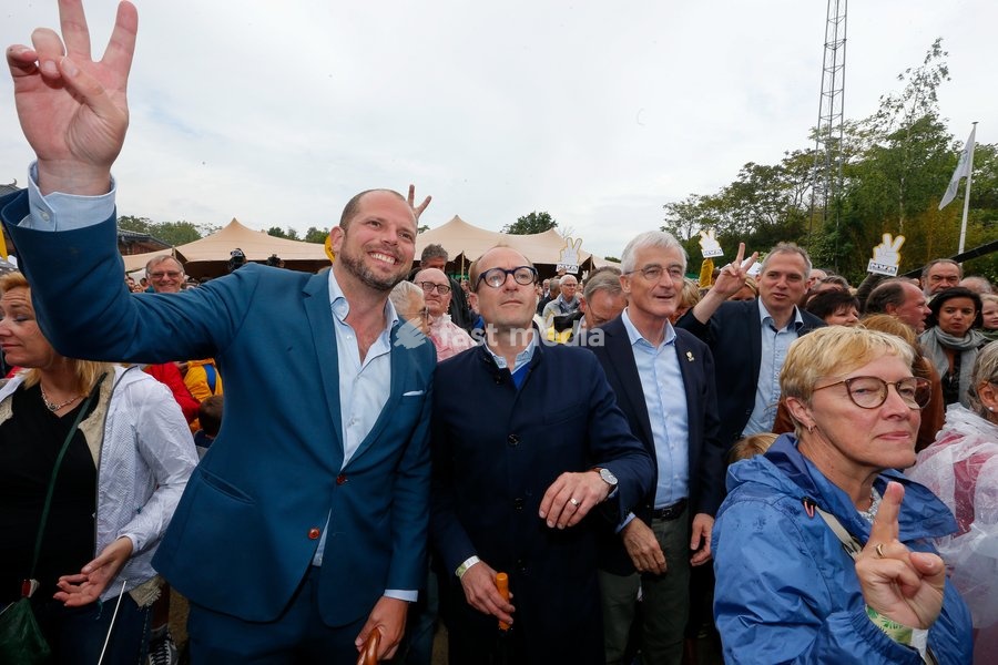 Former State Secretary for Asylum Policy, Migration and Administrative Simplification Theo Francken, Flemish Minister of Mobility, Public Works, Flemish municipalities around Brussels, Animal Welfare Ben Weyts, Flemish Minister-President Geert Bourgeois and N-VA's Matthias Diependaele pictured…