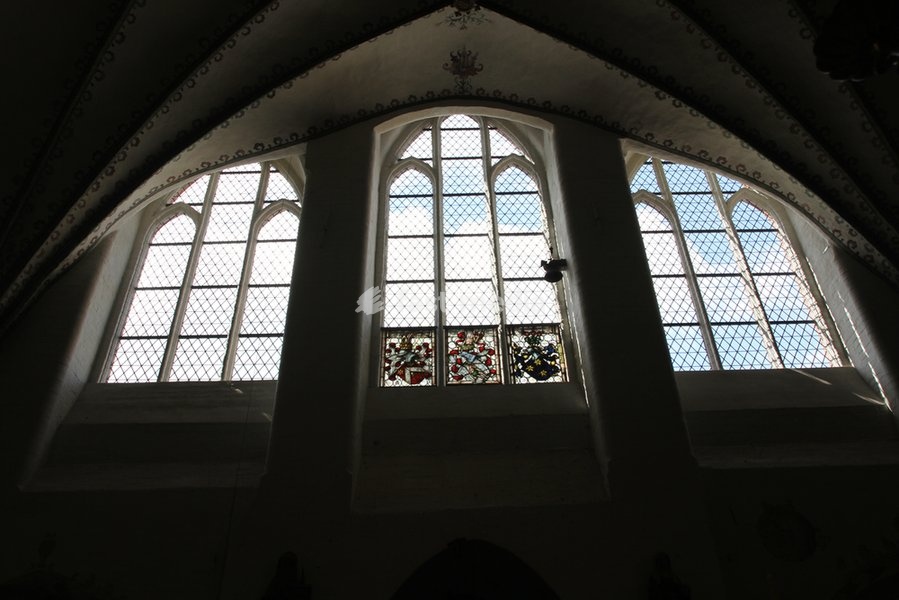 Das Heiligengeist-Hospital, Fenster der Dreifaltigkeit Lübeck