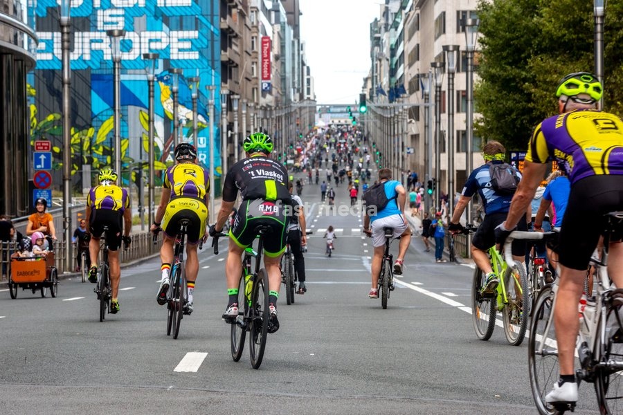 Illustration shows people enjouing the Car Free Sunday in the Brussels Capital region, Sunday 22 September 2019. In several cities and towns across Belgium a Sunday without cars or other motorized transport is organized