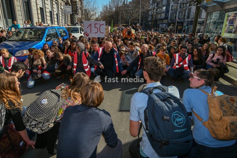 Illustration picture shows a student strike action ''the 11th Strike For Future @ Liege'' organized by ''Youth For Climate'', urging pupils to skip classes to protest a lack of climate awareness, Thursday 21 March 2019 in Liege. This marks the 11th consecutive week youths take the streets on…