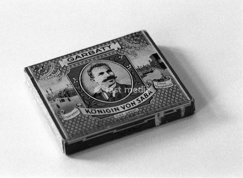 Berlin, Garbaty cigarette factory, 'Queen of Sheba' cigarette packet from the Pankow Museum. Berlin (Pankow), 19 January 2000