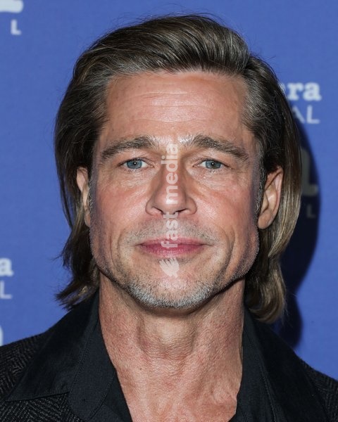 Brad Pitt arrives at the 35th Santa Barbara International Film Festival - Maltin Modern Master Award Honoring Brad Pitt held at The Arlington Theatre (Metropolitan Theatres) on January 22, 2020 in Santa Barbara, California, United States