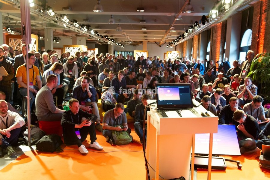 Germany, Berlin, Annual Meeting (Summit) of Amazon Web Services (AWS), provider of cloud computing and subsidiary of the online mail order company Amazon. com. Impressions in the "Station Berlin". Berlin, February 26, 2019