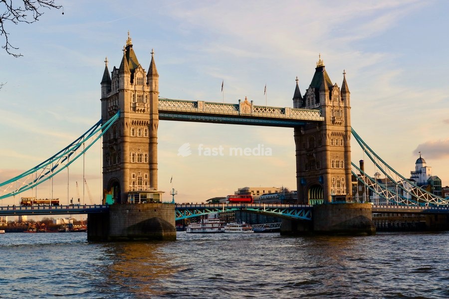 Tower Bridge is a combined bascule and suspension bridge in London, built between 1886 and 1894. The bridge crosses the River Thames close to the Tower of London and has become a world-famous symbol of London