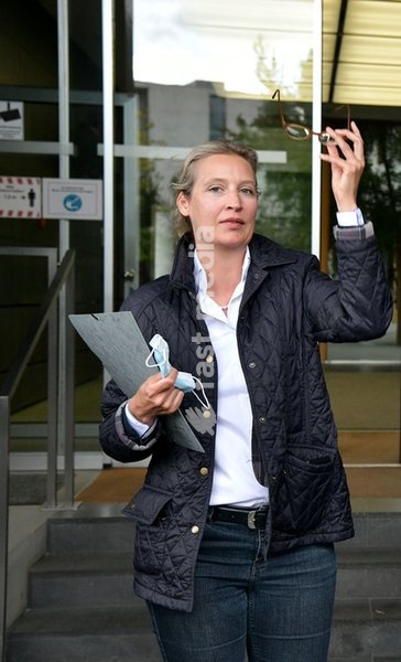 Alice Weidel, politician, Alternative For Germany, Germany, the group leader of the Alternative For Germany in the German Bundestag after her election as the top candidate of the Alternative For Germany for the federal elections in autumn 2021 by the members of the Alternative For Germany. Together…