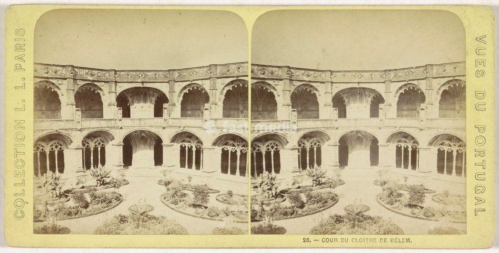 Anonymous. The cloister of the Hieronymites Monastery or Mosteiro dos Jerónimos in Belém, Lisbon, 1868–1890. Stereograph, 17.3 cm x 8.5 cm. Inv. Nr. RP-F-F12712 Amsterdam, Rijksmuseum