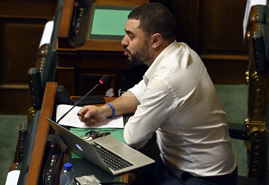 PS' Khalil Aouasti pictured during a plenary session of the chamber at the federal parliament in Brussels, Wednesday 14 July 2021