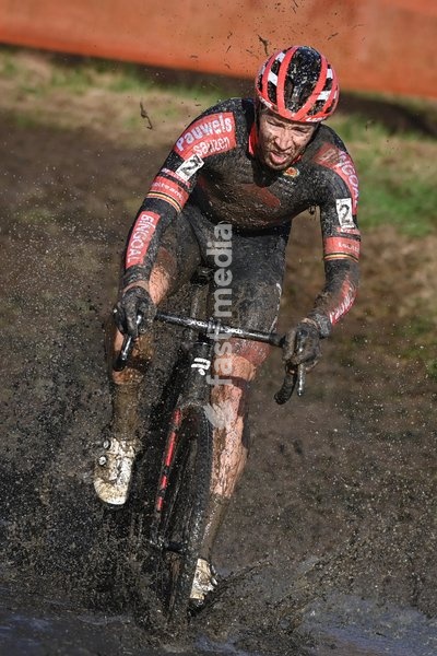 Belgian Laurens Sweeck pictured in action during the men's elite race of the Kermiscross cyclocross event in Ardooie, Thursday 21 October 2021
