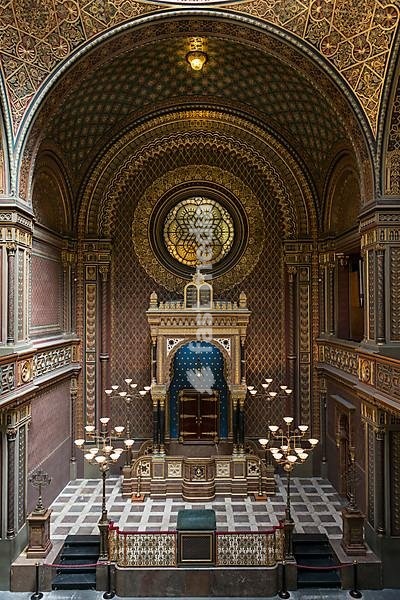 Bima, Spanish Synagogue, Josefstadt, Jewish quarter, Prague, Bohemia, Czech Republic