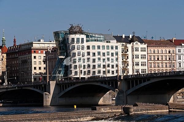 Dancing House, Ginger and Fred, Prague, Czech Republic, Architect Frank O. Gehry
