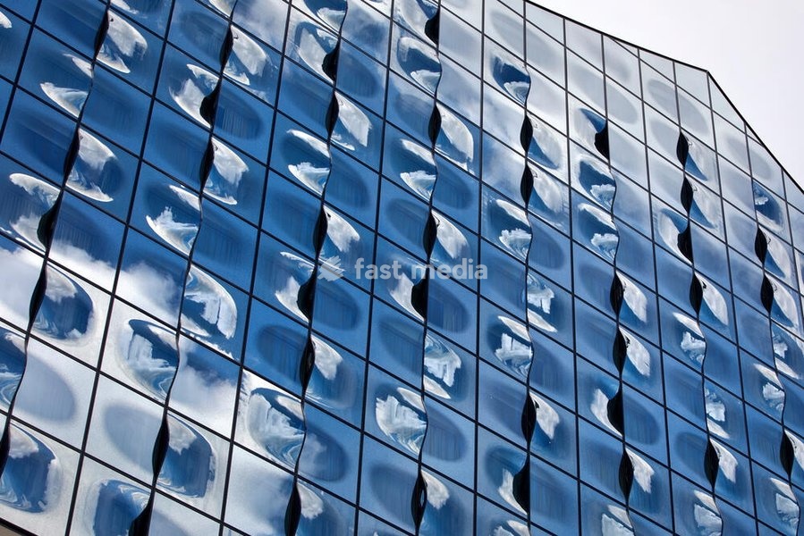 Elbphilharmonie, Detail der Glasfassade, Hafencity, Hamburg, Deutschland, Europa