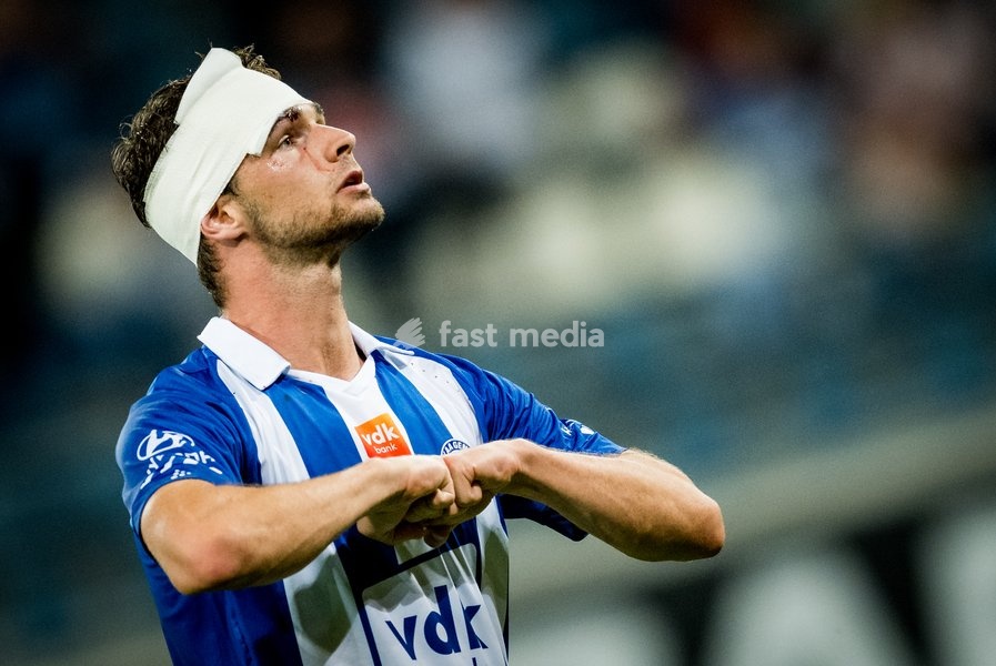 Gent's Hugo Cuypers celebrates after scoring during a soccer match between KAA Gent and SV Zulte Waregem, Sunday 11 September 2022 in Gent, on day 8 of the 2022-2023 'Jupiler Pro League' first division of the Belgian championship