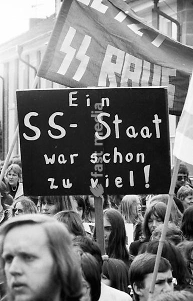 Nazi victims, youth associations, trade unions, young and old people and citizens' initiatives joined forces in a demonstration against a meeting of traditional SS associations 28.04.1979 in Arolsen, Germany