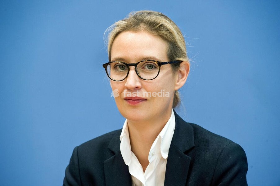 Alice Weidel, politician, AfD, Germany; the designated leader of the AfD parliamentary group at a press conference after the general election. Berlin, 09/25/2017