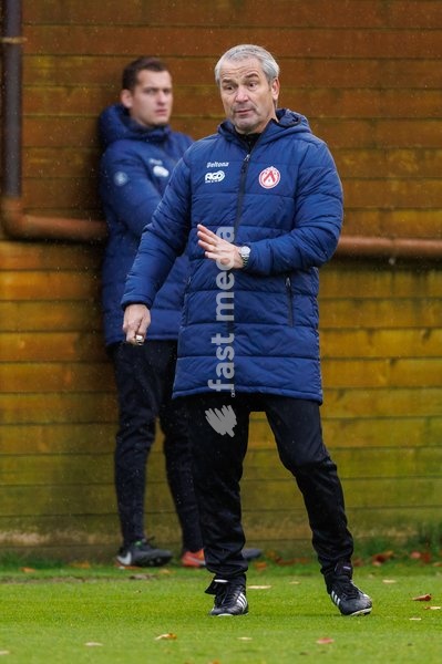Kortrijk's new head coach Bernd Storck pictured during a training session of Belgian soccer team KV Kortrijk with their new coach, Tuesday 22 November 2022 in Kortrijk. German Storck took the helm after Custovic was fired