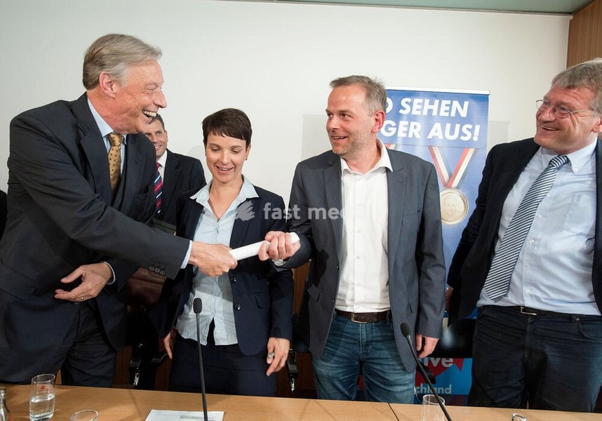 Frauke Petry, politician, AfD, Germany; in the state elections in Mecklenburg-Western Pomerania, the AfD became the second strongest party in the state parliament with 20.8% of the votes. Press conference of the party leadership in the house of the federal press conference, from left to right.…
