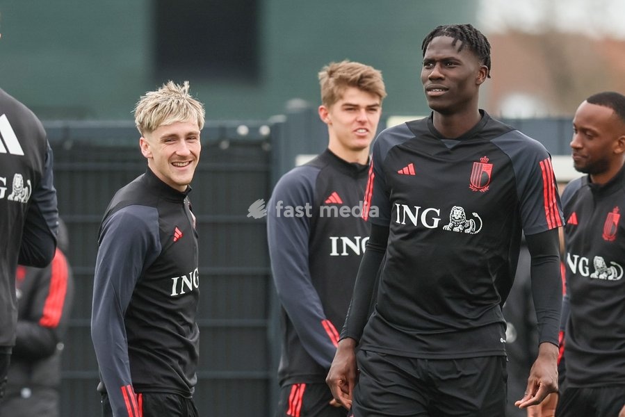 Belgium's Alexis Saelemaekers and Belgium's Amadou Onana pictured during a training session of Belgian national soccer team Red Devils, Tuesday 21 March 2023, at the Royal Belgian Football Association RBFA's headquarters in Tubize. The Red Devils are preparing for the upcoming games against Sweden…