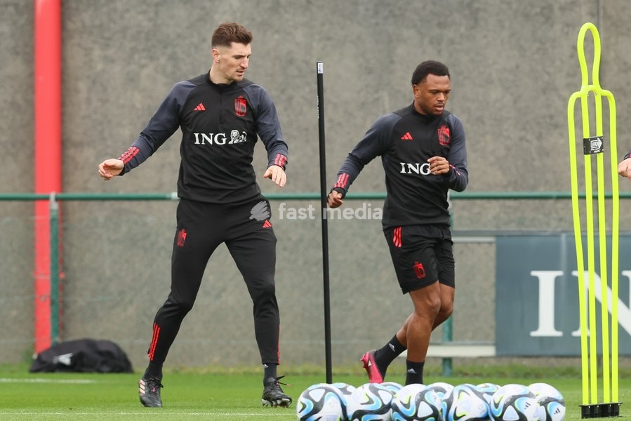 Belgium's Thomas Meunier and Belgium's Lois Openda pictured during a training session of Belgian national soccer team Red Devils, Tuesday 21 March 2023, at the Royal Belgian Football Association RBFA's headquarters in Tubize. The Red Devils are preparing for the upcoming games against Sweden and…
