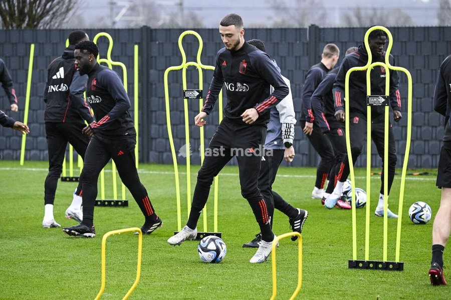 Belgium's Zeno Debast pictured in action during a training session of Belgian national soccer team Red Devils, Sunday 26 March 2023, at the Royal Belgian Football Association RBFA's headquarters in Tubize. The Red Devils are preparing for the upcoming game against Germany