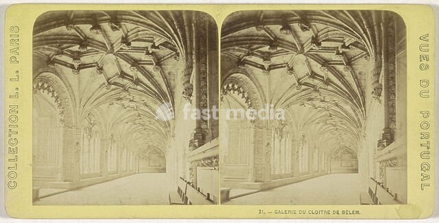 Cloister of the Hieronymite Monastery of Mosteiro dos Jerónimos in Belém, Lisbon, Galerie du Cloitre de Bélem (title on object), Vues du Portugal (series title on object), anonymous, publisher: Léon & Lévy (mentioned on object), Belém, publisher: Paris, 1868 - 1890, cardboard, paper, albumen print,…