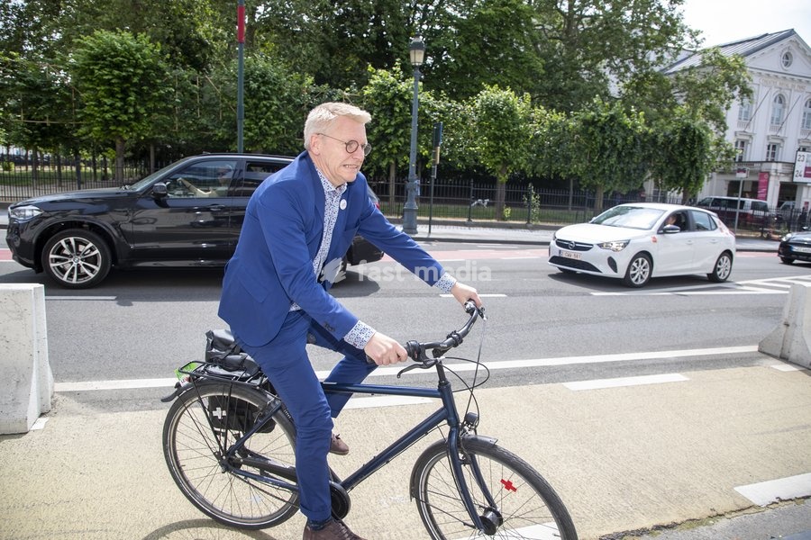 Vice-prime minister and Mobility Minister Georges Gilkinet pictured at the arrival for a Minister's Kern meeting of the Federal Government, in Brussels, Friday 30 June 2023