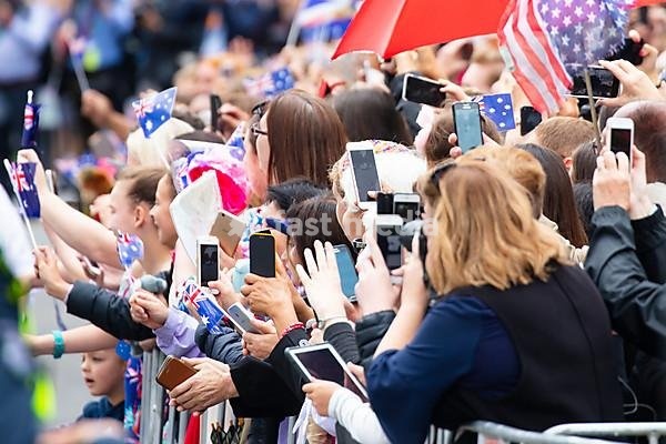 MELBOURNE, AUSTRALIA, OCTOBER 18: Prince Harry, Duke of Sussex and Meghan Markle, Duchess of Sussex meet fans at Government House in Melbourne, Australia