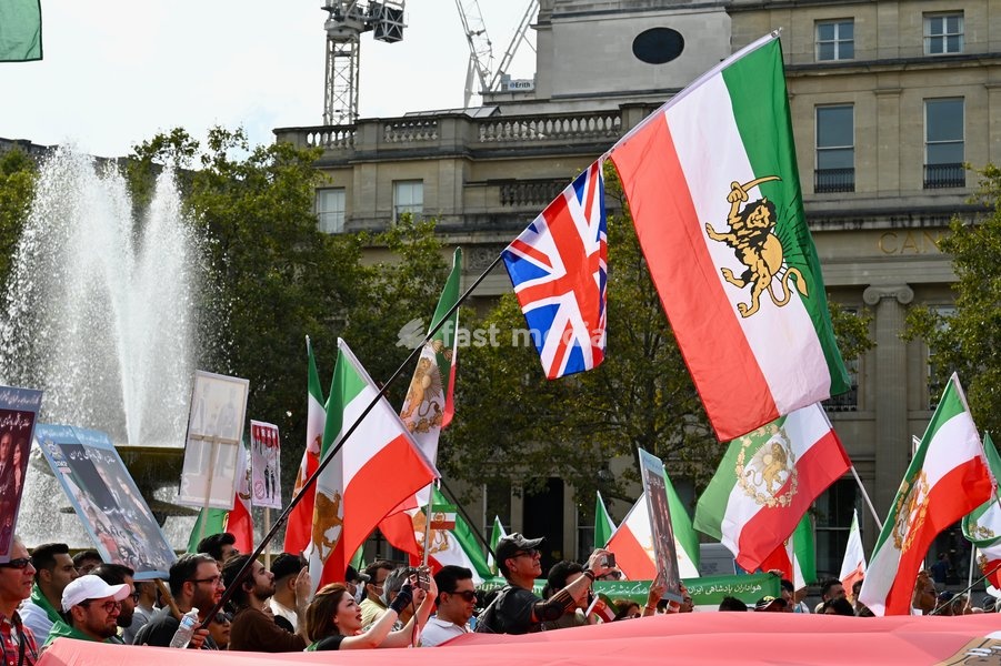 London, UK. Rally to mark the first anniversary of the 22 year old Kurdish woman Mahsa Amini, who died whilst in the custody of Iran's Morality Police for breaching their strict dress code. Many protesters also called for the downfall of the Mullahs and for the return of the exiled Iranian Royal…