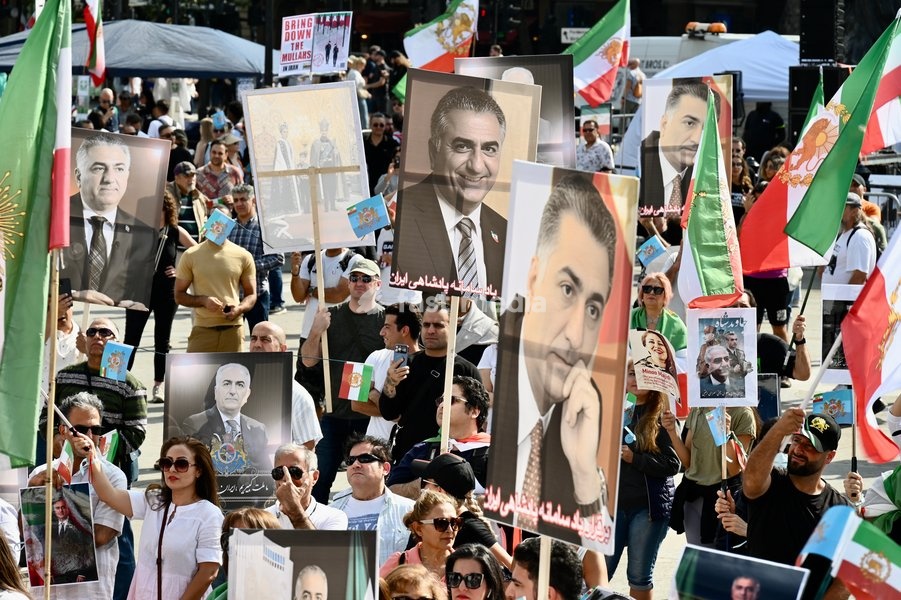 London, UK. Rally to mark the first anniversary of the 22 year old Kurdish woman Mahsa Amini, who died whilst in the custody of Iran's Morality Police for breaching their strict dress code. Many protesters also called for the downfall of the Mullahs and for the return of the exiled Iranian Royal…