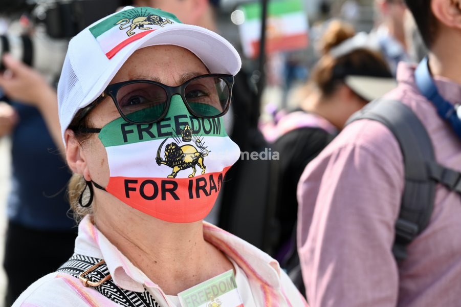 London, UK. Rally to mark the first anniversary of the 22 year old Kurdish woman Mahsa Amini, who died whilst in the custody of Iran's Morality Police for breaching their strict dress code. Many protesters also called for the downfall of the Mullahs and for the return of the exiled Iranian Royal…