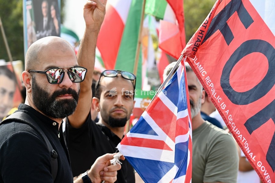 London, UK. Rally to mark the first anniversary of the 22 year old Kurdish woman Mahsa Amini, who died whilst in the custody of Iran's Morality Police for breaching their strict dress code. Many protesters also called for the downfall of the Mullahs and for the return of the exiled Iranian Royal…