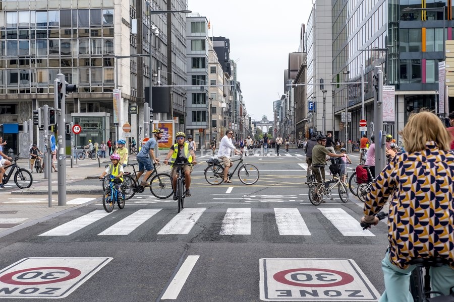 Illustration picture shows the Car Free Sunday in the Brussels Capital region, Sunday 17 September 2023. In several cities and towns across Belgium a Sunday without cars or other motorized transport is organized