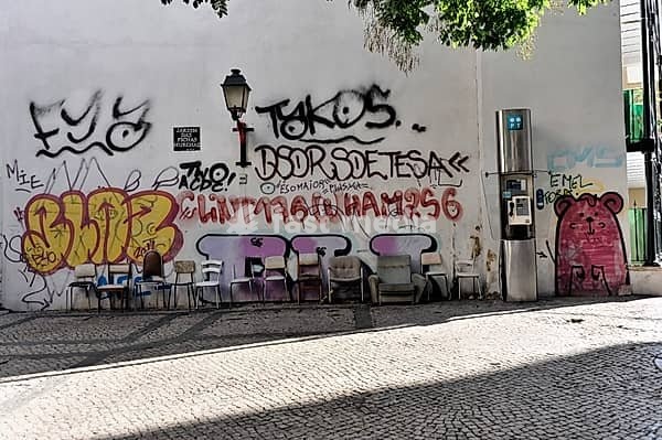 Graffiti, Alfama historic centre, Lisbon, Lisboa, Portugal