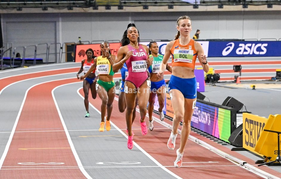 Glasgow, Scotland, UK, 01 March 2024. Femke BOL (NED) leads and goes on to win her Womens 400m heat during the World Indoor Athletics Championships at the Emirates Arena, Glasgow, Scotland, UK