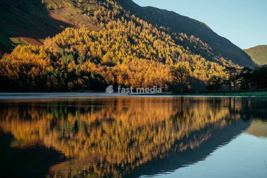 Lake Buttermere at dawn, Lake District, Cumbria, England, UK