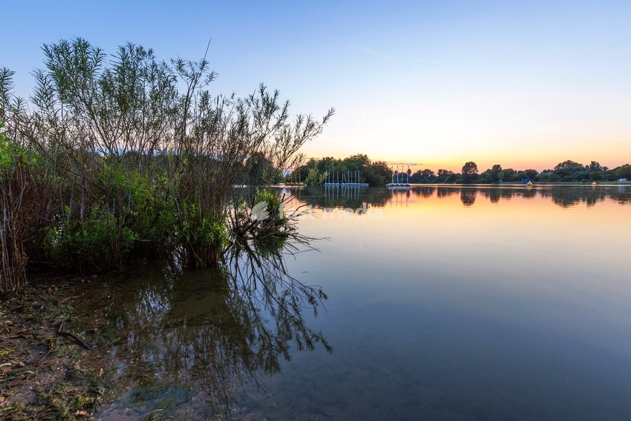 Sunset at Bray Lake, Berkshire, England, United Kingdom, Europe