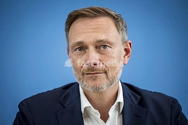 Presentation of the government draft for the 2025 federal budget at the Federal Press Conference by Christian Lindner (FDP), Federal Minister of Finance
