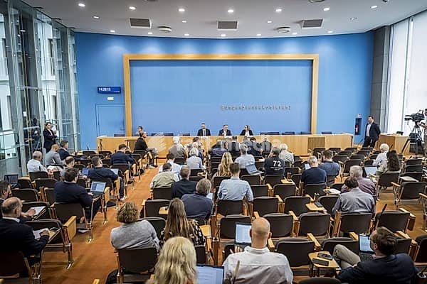 Presentation of the government draft for the 2025 federal budget at the Federal Press Conference by Christian Lindner (FDP), Federal Minister of Finance, and the State Secretary at the Federal Ministry of Finance, Wolf Reuter