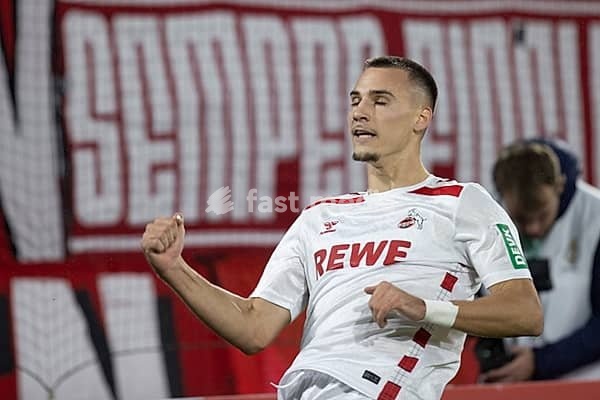 Tim Lemperle (1.FC Köln, Sturm, #19), DFB Pokal: 1.FC Köln, Holstein Kiel on 29/10/2024 at the RheinEnergieStadion in Cologne Germany . (DFL/DFB REGULATES PROHIBIT ANY USE OF PHOTOGRAPHS AS IMAGE SEQUENCES AND/OR QUASI-VIDEO), RheinEnergieStadion, Cologne, North Rhine-Westphalia, Germany, Europe