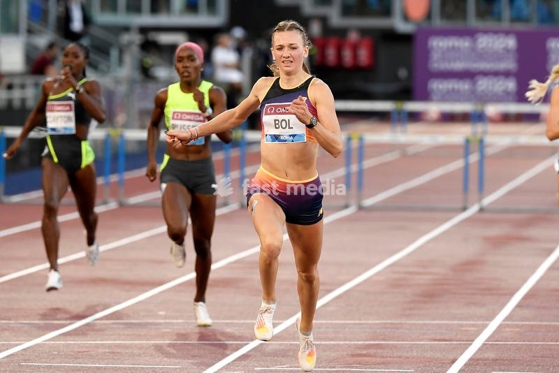Femke Bol of the Netherlands (c) competes in the 400m hurdles Women during the IAAF Diamond League Golden Gala meeting at Olimpic stadium in Rome (Italy), June 9th, 2022. Femke Bol placed first