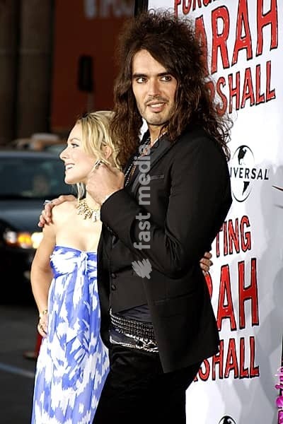 Russell Brand and Kristen Bell at the World Premiere of Forgetting Sarah Marshall held at the Grauman's Chinese Theater in Hollywood, USA on April 10, 2008. Hollywood, CA, US