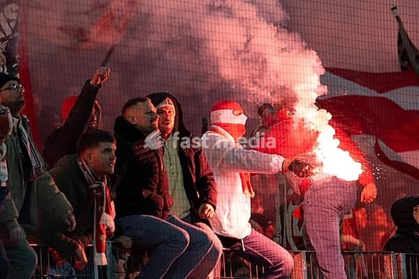 BEAUTIFUL SPORTS/ (DFL/DFB REGULATIONS PROHIBIT ANY USE OF PHOTOGRAPHS AS IMAGE SEQUENCES AND/OR QUASI-VIDEO) Cologne, RheinEnergieStadion, North Rhine-Westphalia, Pyro South Curve, DFB Cup 1.FC Köln, Hertha BSC on 04/12/2024 at RheinEnergieStadion in Cologne Germany