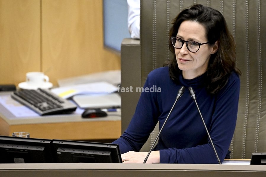 President of the Flemish Parliament Freya van den Bossche pictured during a plenary session of the Flemish Parliament in Brussels, Wednesday 15 January 2025