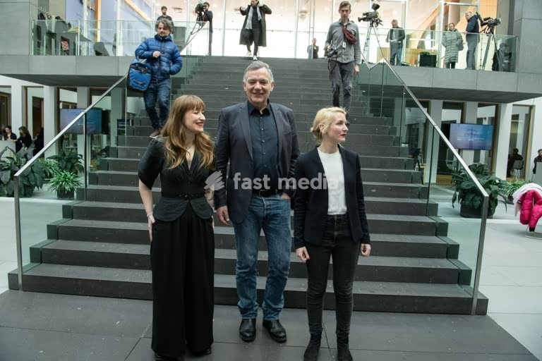 Ines Schwerdtner, politician, Die Linke, Germany. Federal press conference: the leader of the Left Party after the party's success in the Bundestag elections. To the left: the party's two leading candidates Heidi Reichinnek and Jan van Aken. Berlin, 24 February 2025