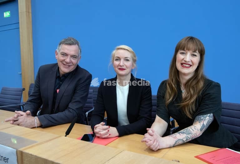 Ines Schwerdtner, politician, Die Linke, Germany. Federal press conference: the leader of the Left Party after the party's success in the Bundestag elections. With the two leading party candidates Heidi Reichinnek (right) and Jan van Aken. Berlin, 24 February 2025