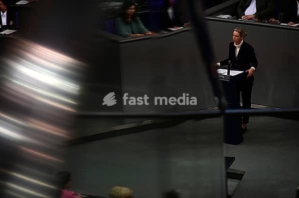 Alice Weidel (AfD) during her speech on the topic of immigration and motions by the CDU/CSU parliamentary group