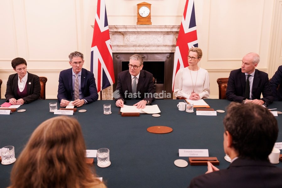 03/04/2025. London, United Kingdom. Prime Minister Keir Starmer hosts a meeting with business leaders in 10 Downing Street following the announcement of Tariffs by US President Donald Trump